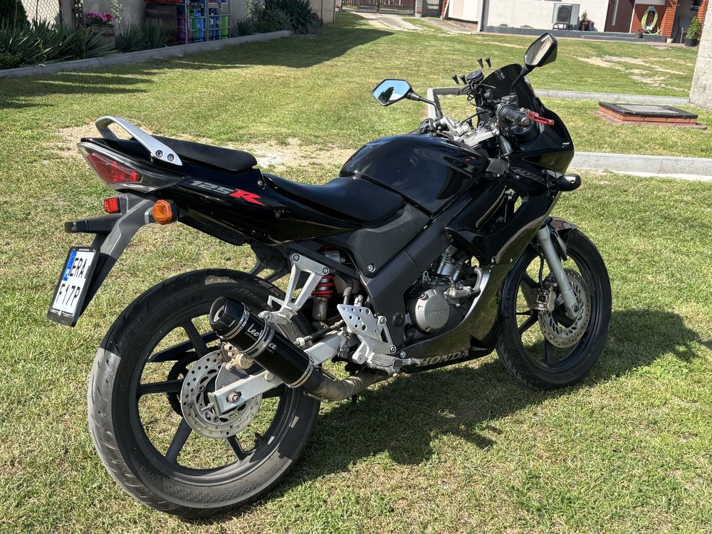 Honda CBR 125R 15km