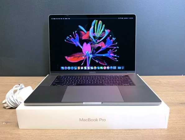 Macbook Pro 2019 15 A1990 intel i7 512GB SSD 16GB RAM