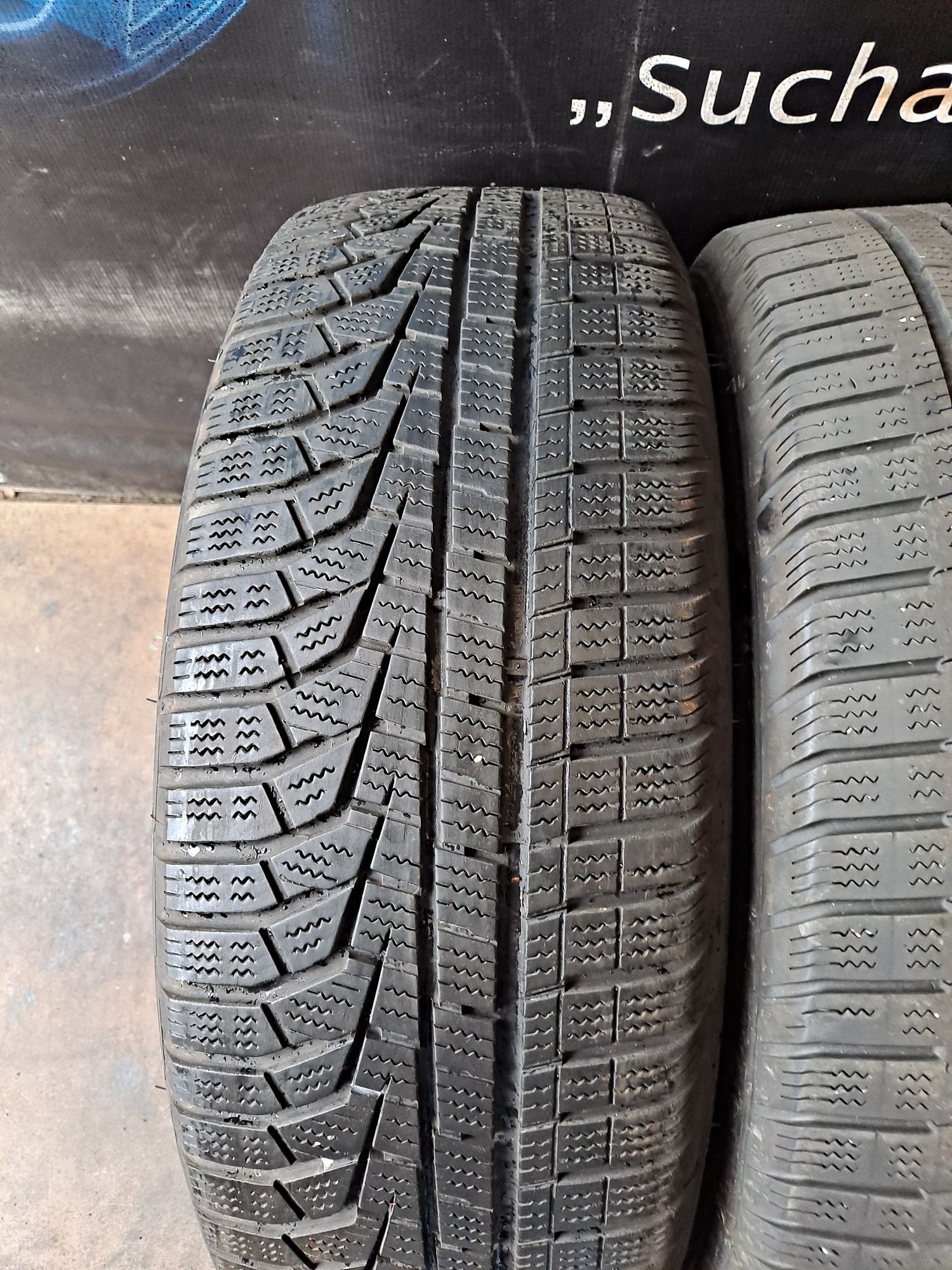 205/60/16 Opony zimowe Hankook Para