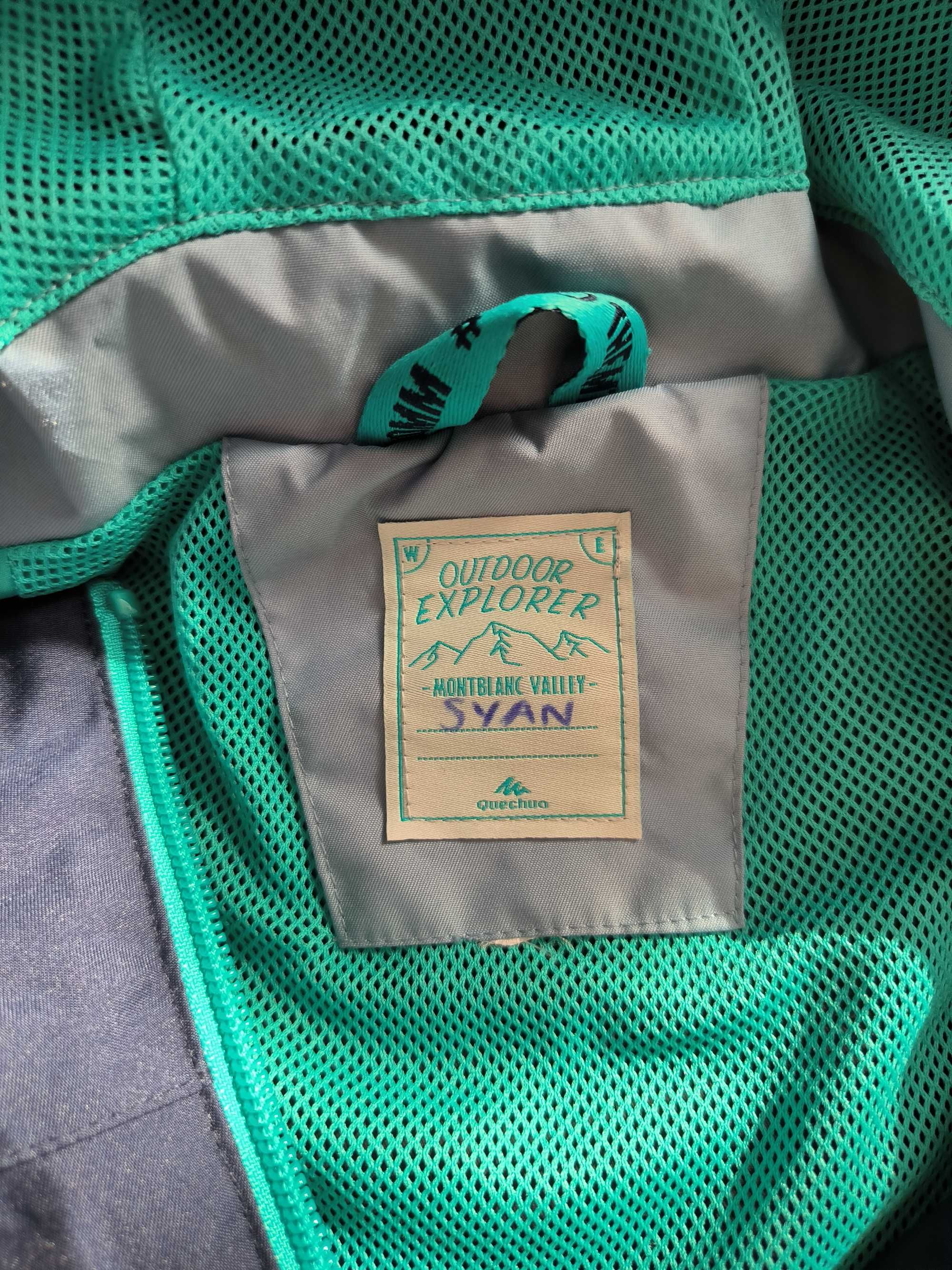 Куртка вітрівка quechua s/m