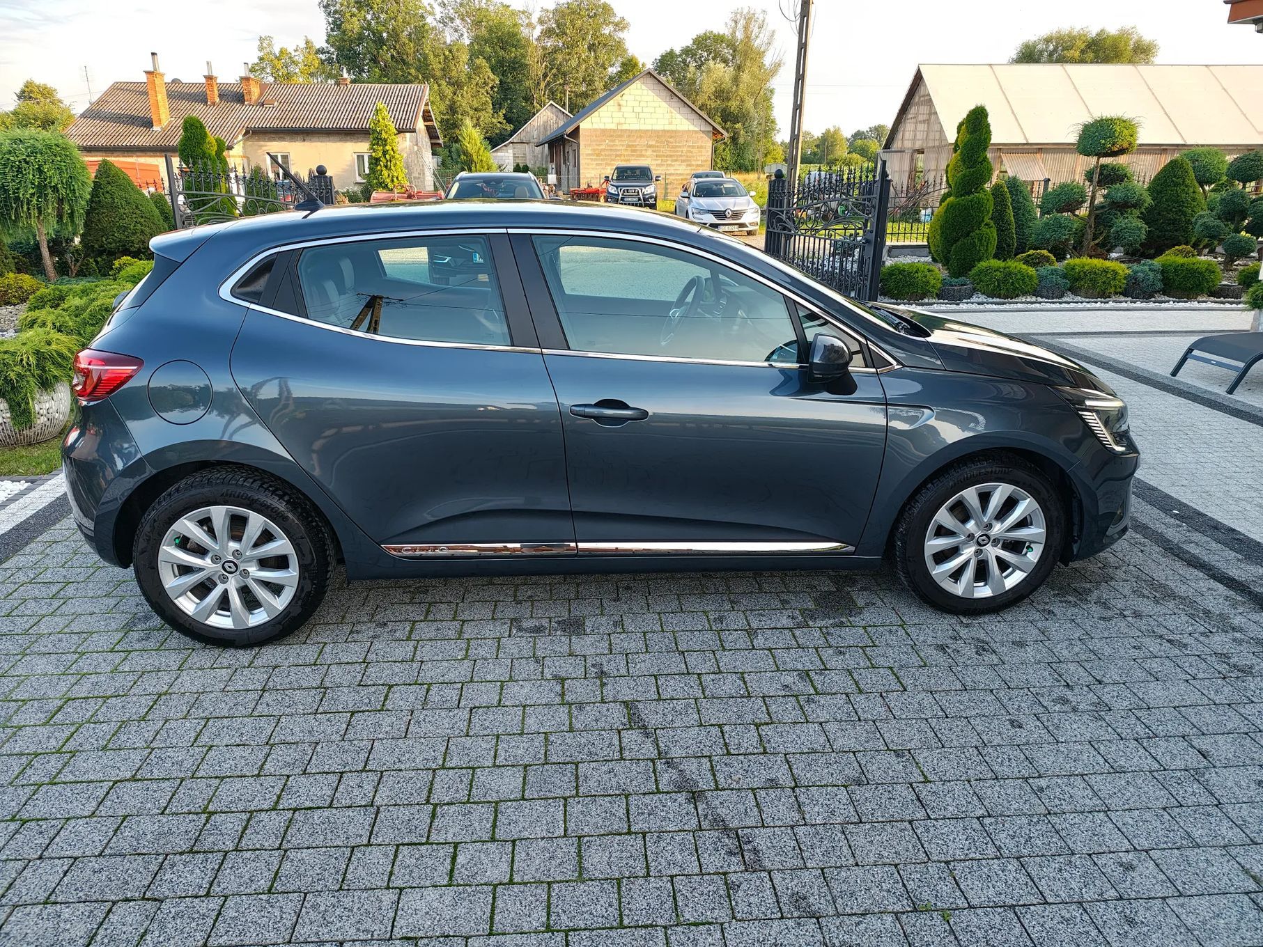 Renault Clio 1.0 TCE 90 Intens, bezwypadkowy, Serwis ASO, faktura VAT 23%