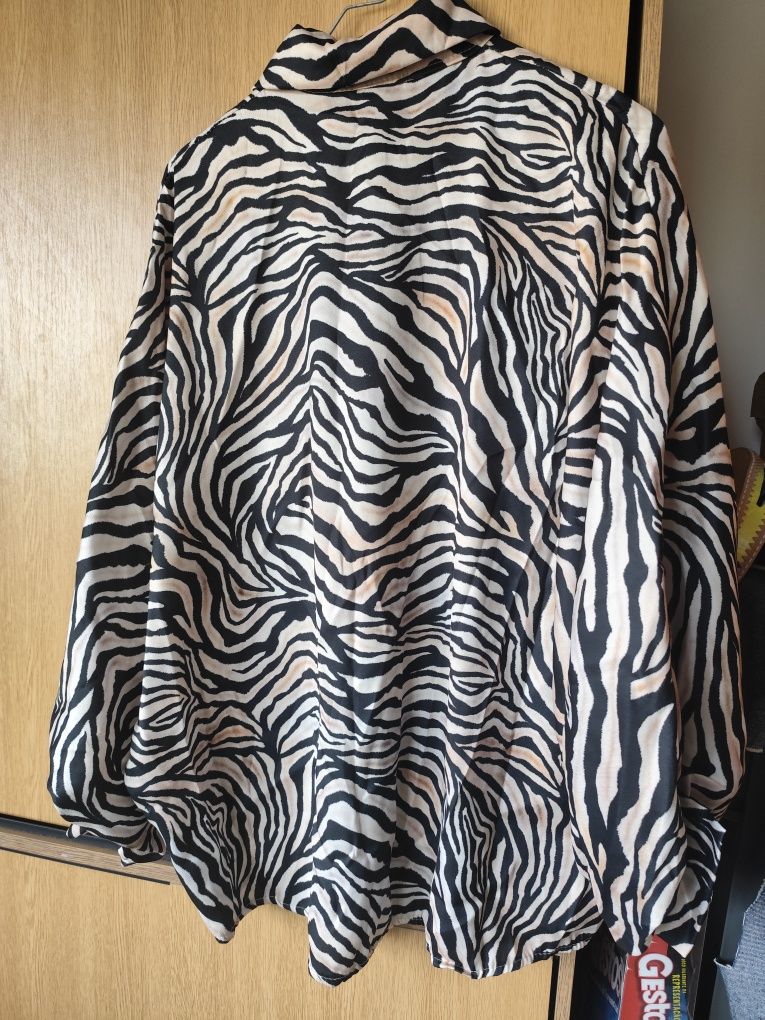 Camisa oversize, nova