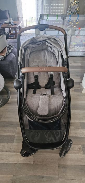 Trio Maxi-Cosi Zelia S + Base FamilyFix 360