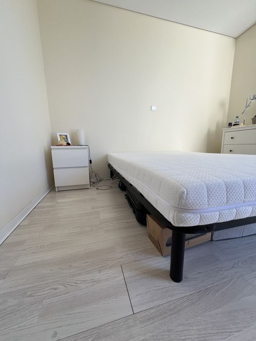 Cama e Colchão Jysk Como novo