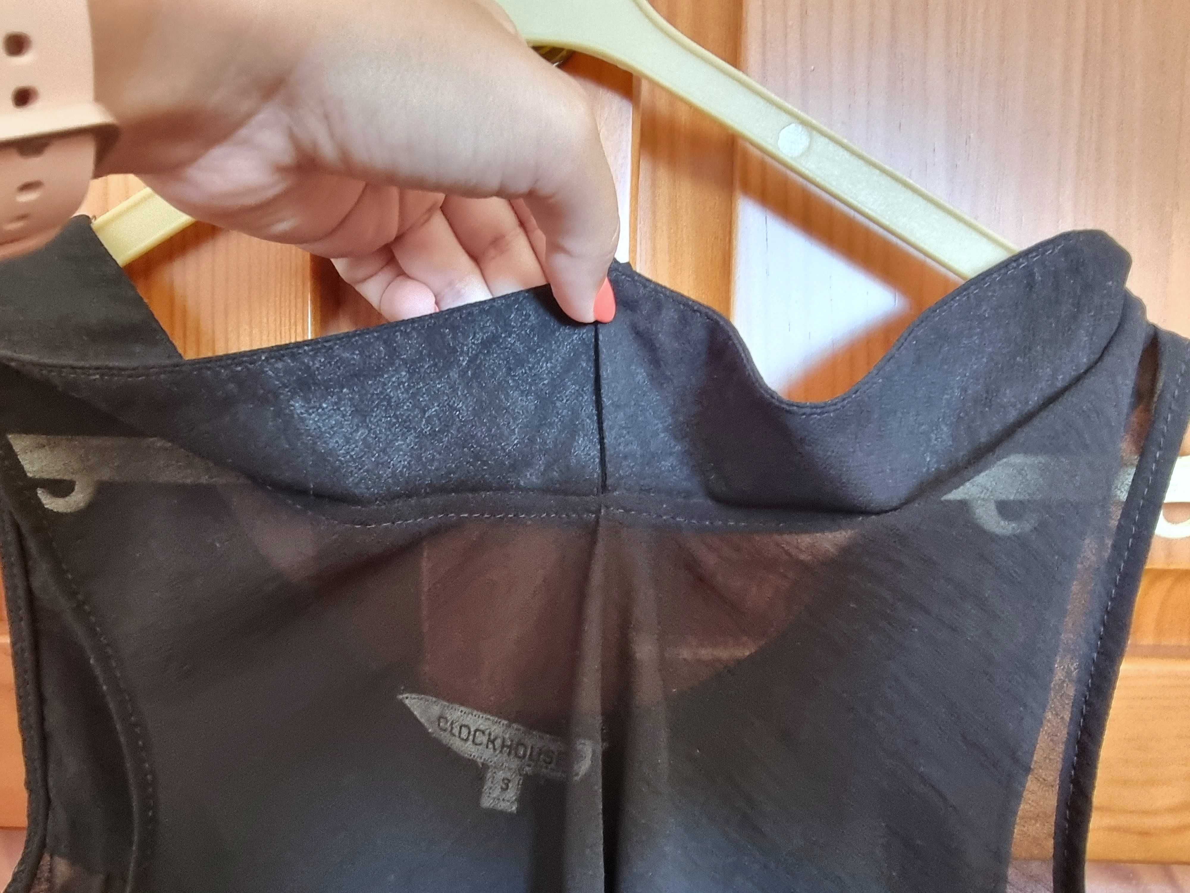 Top preto com transparência C&A Clockhouse, tamanho S