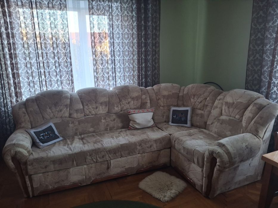 Меблі до вітальні