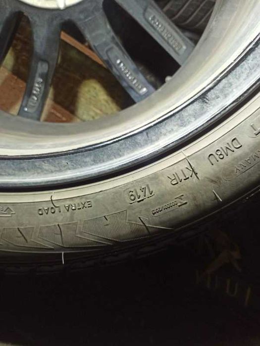 BMW 5 g30/g31 Goodyear Ultragrip performance 8 245/45/18 100V RSC