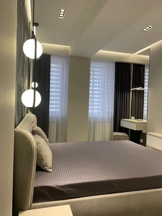 2к квартира біля центрального парку. Газ!