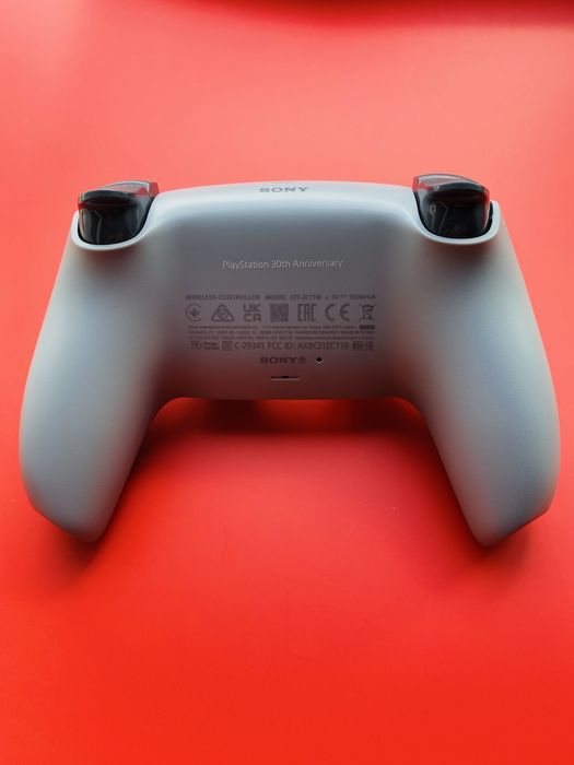 Геймпад PS 5 Dualsense 30th Anniversary Всередині оригінальний геймпад