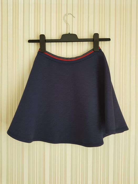 Rozkloszowana spódnica Pull&Bear