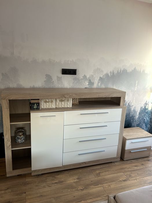 Komoda + 2 szafki nocne