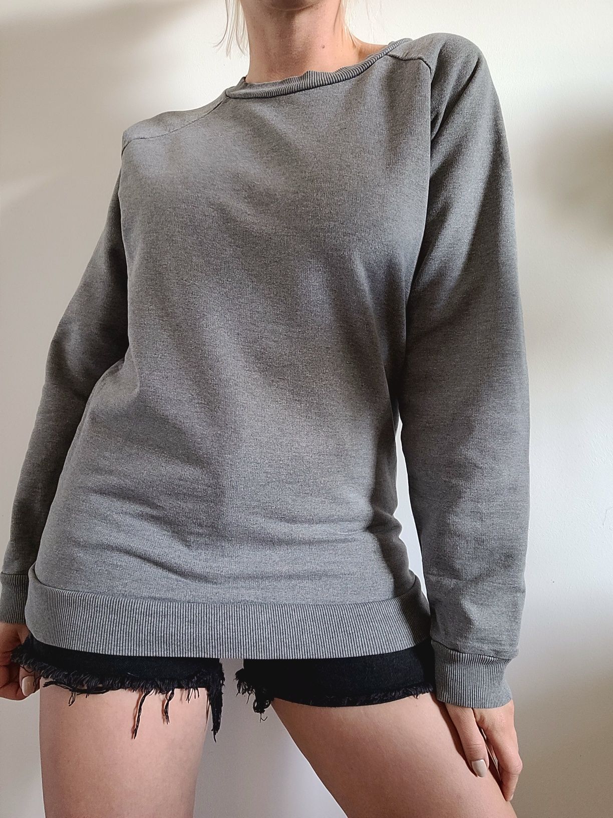 Szara bluza oversize premium Bruuns Bazaar