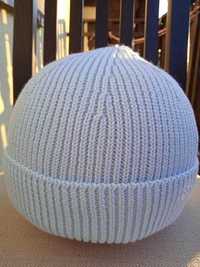 czapka z wełny Merino 100% niebieski super kolor mała czapka