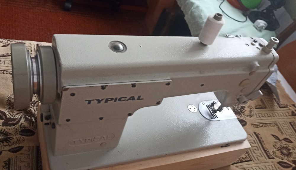 Швейная машина пробка Typical
