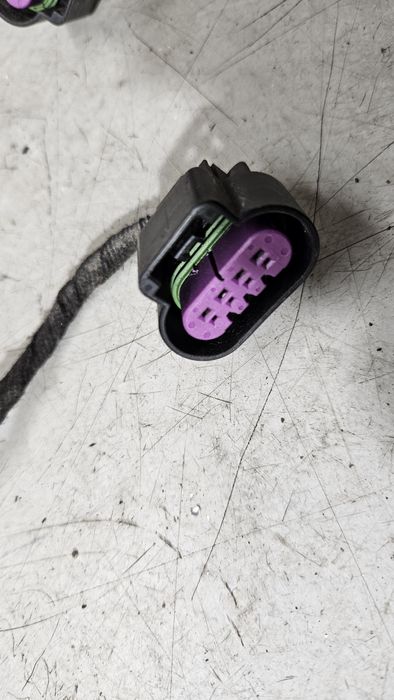 Kostka kostki wtyczka wtyczki lampy tył tylnej lewa prawa opel astra j