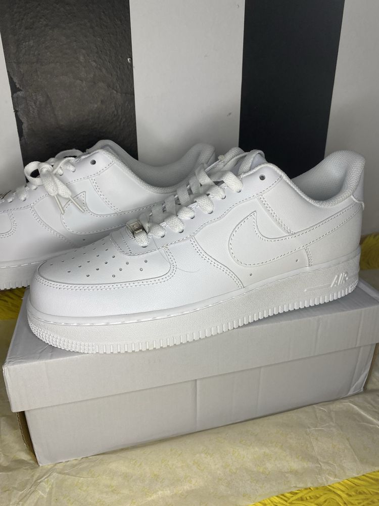 Nike Air Force 45 Novos!