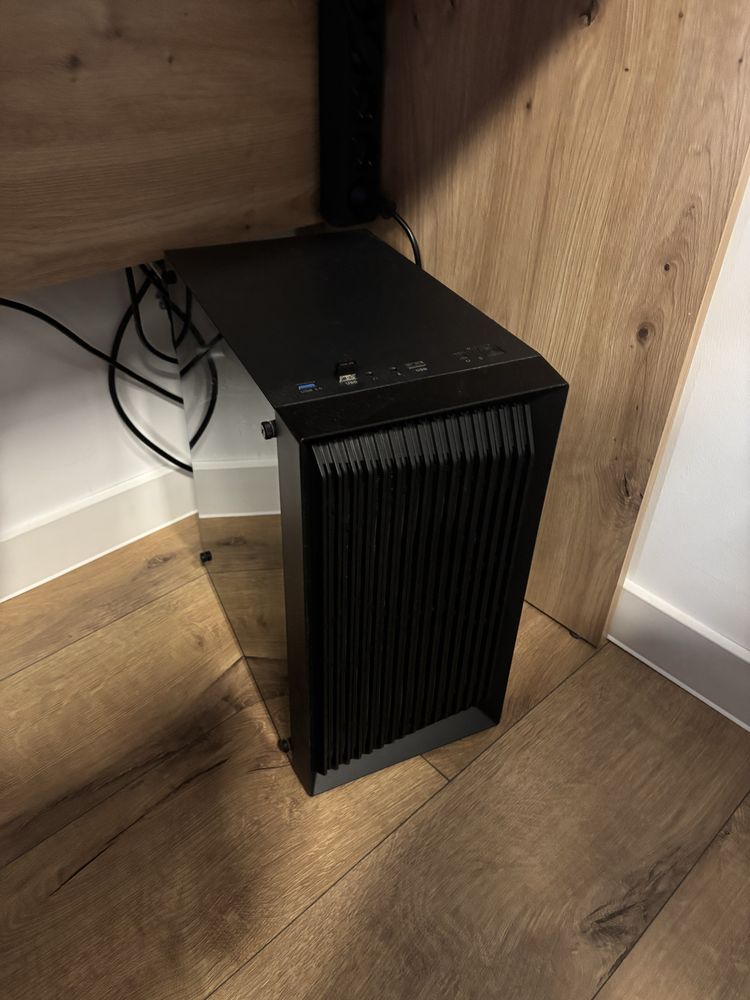 Komputer RYZEN 5 8600G 32GB DDR5 Radeon 760M SSD 1TB