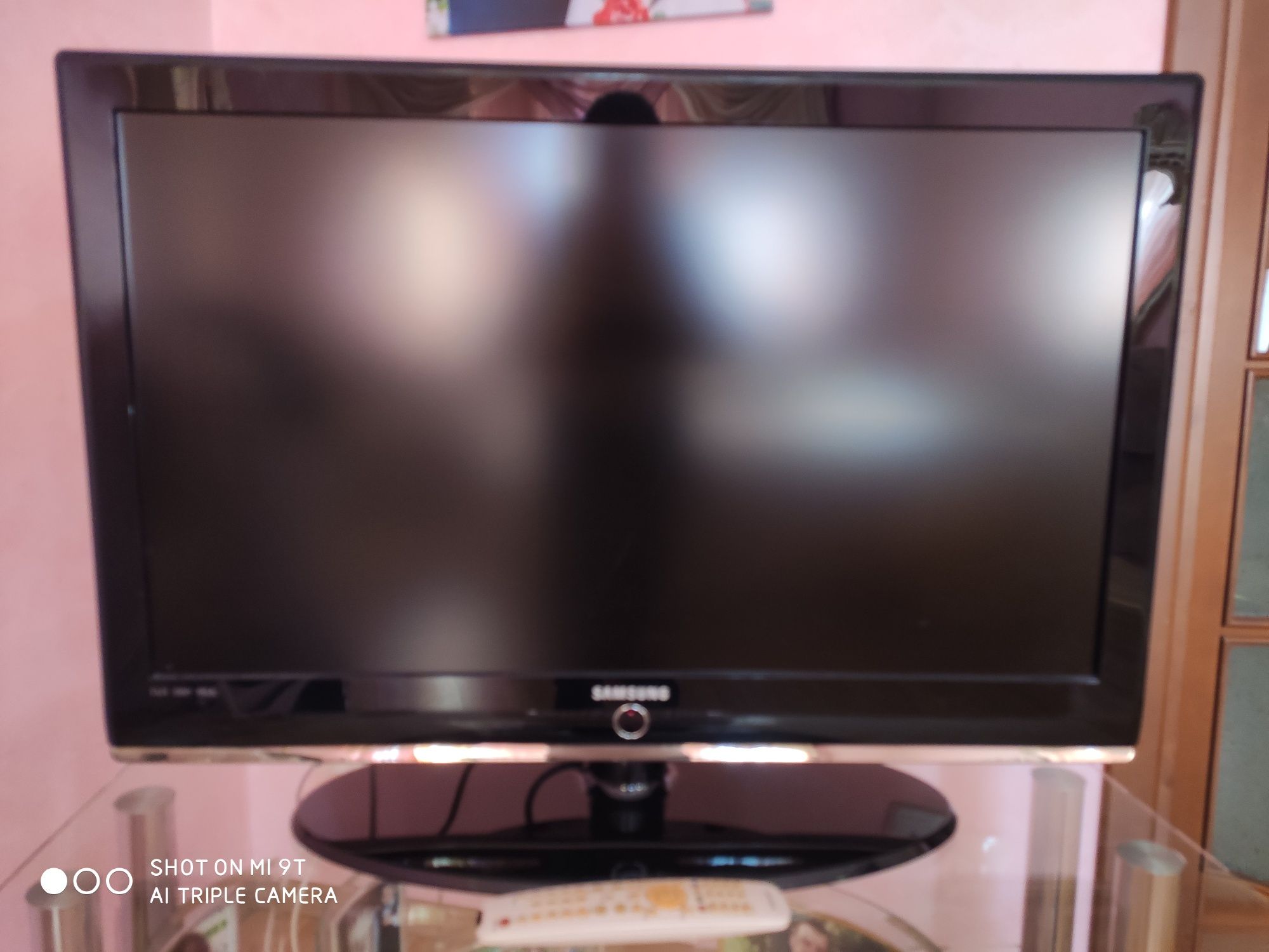 Телевизор ЖК Самсунг, диагональ 108см.(37дюйм).