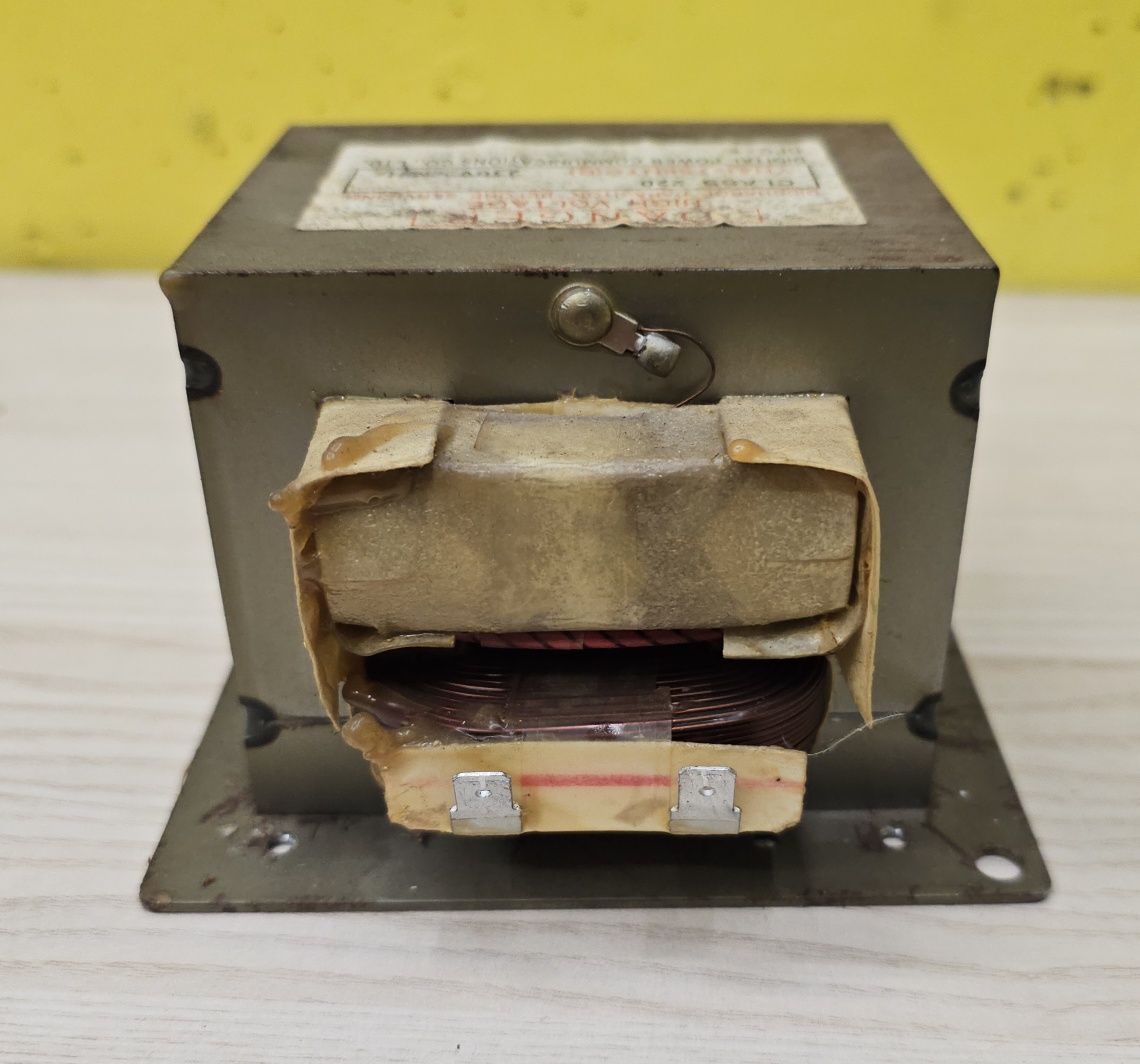 750W Transformator do zgrzewarki ogniw z kuchenki mikrofalowej