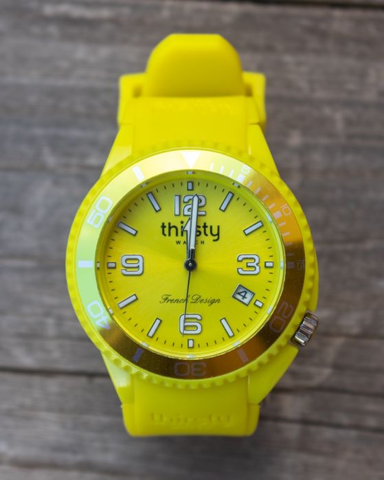 Relógio thirsty star fruit (NOVO)