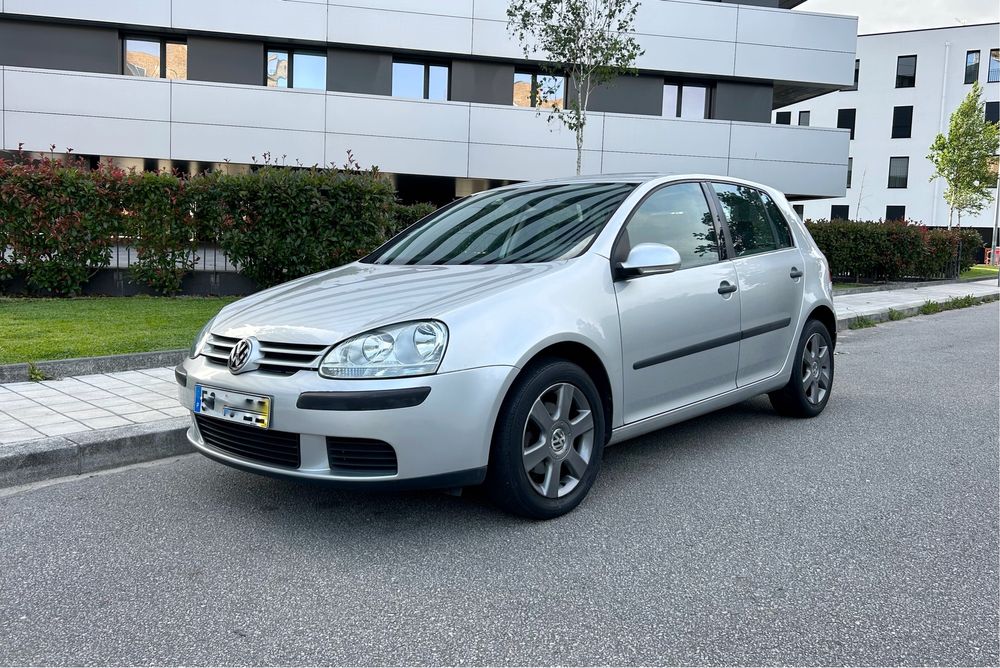 Volkswagen Golf V 1.4 FSI - 70 mil KM - 1 dono