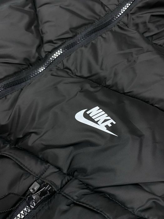 Пуховик Nike Storm-FIT чорна/ куртка найк