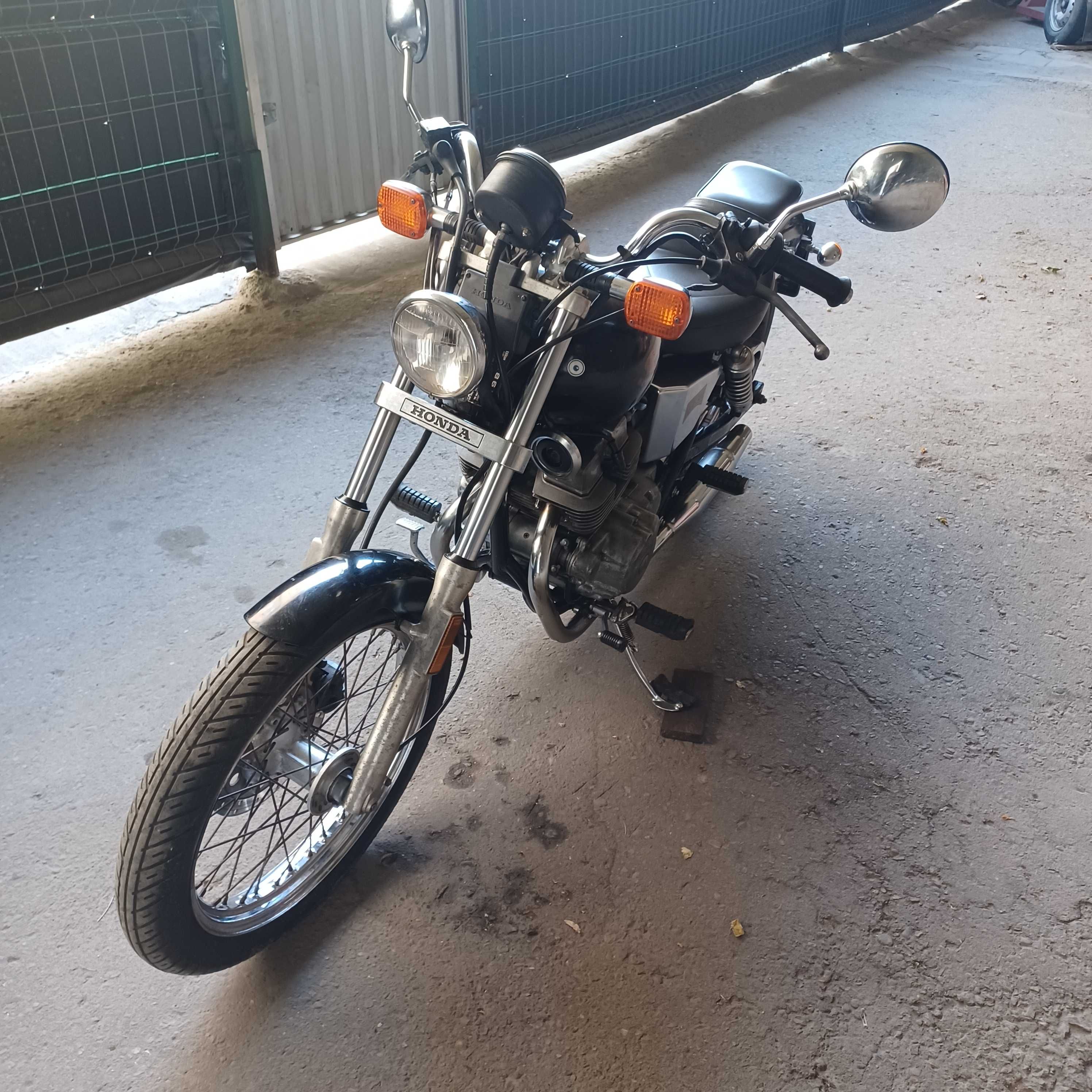 Honda REBEL 250 mcx