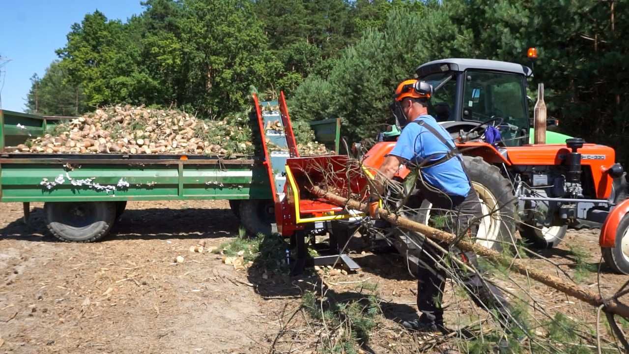 Rębak walcowy do ciągnika  R-120 + Taśmociąg 3m