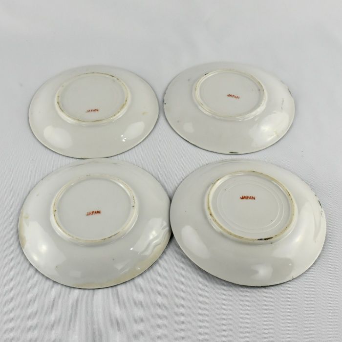 Parte serviço de café porcelana Japão, 4 chávenas e pires, Cafeteira