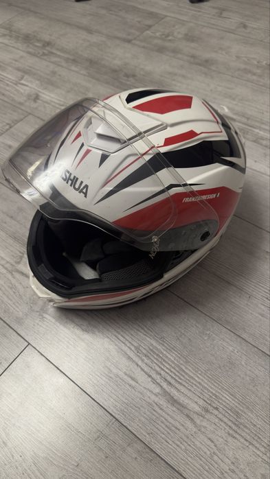 Мотошолом NISHUA