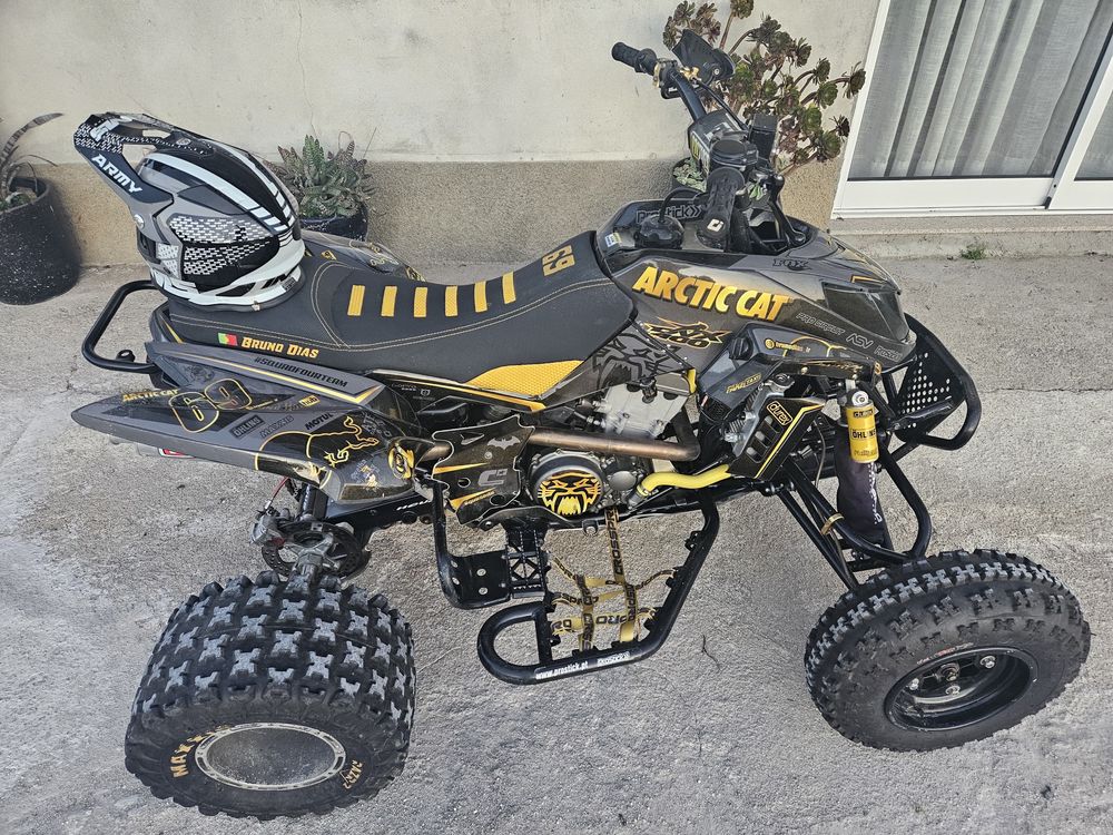 Artic cat dvx 400