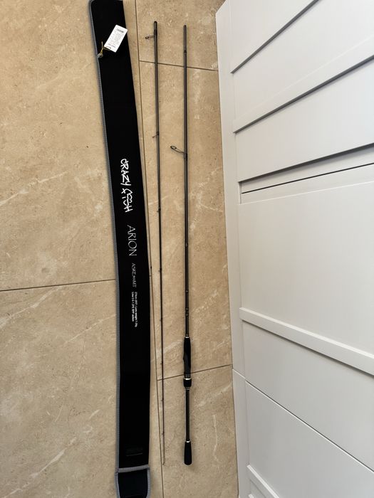 Продам спінінг CrazyFish