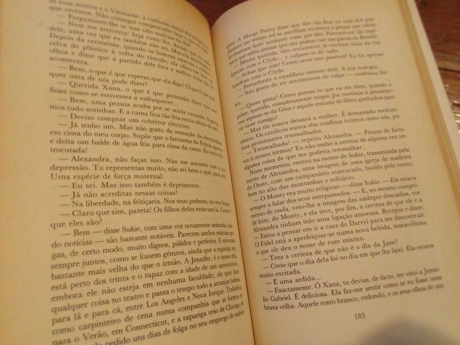 John Updike - As bruxas de Eastwick