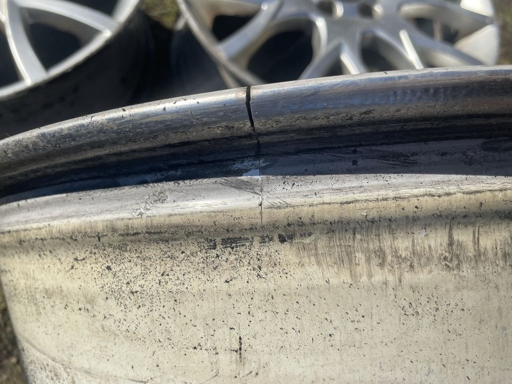 volvo medusa 18” c30,s40,v50 komplet