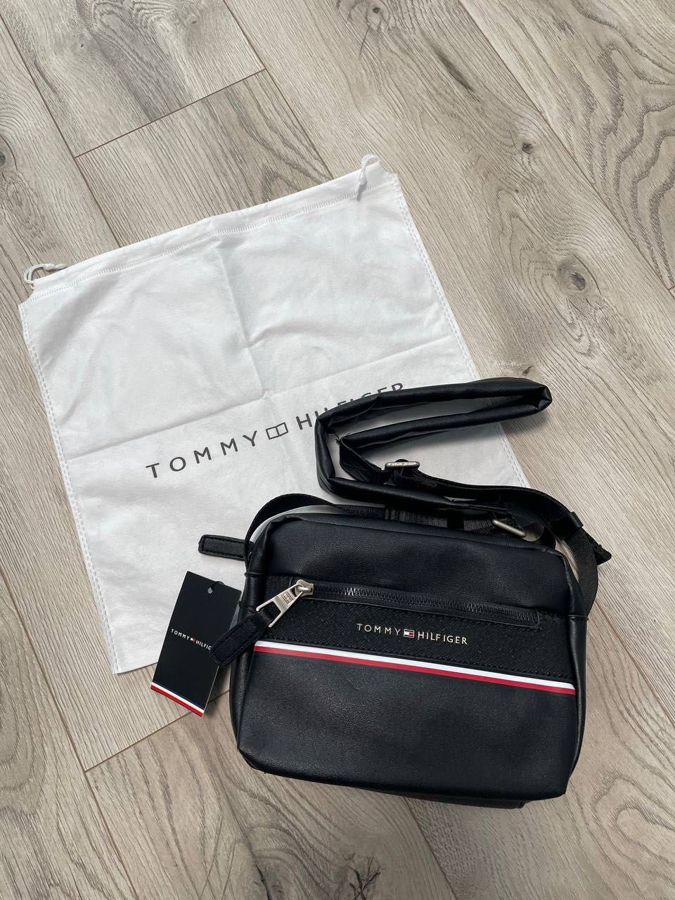 Сумка-Месенджер Tommy Hilfiger