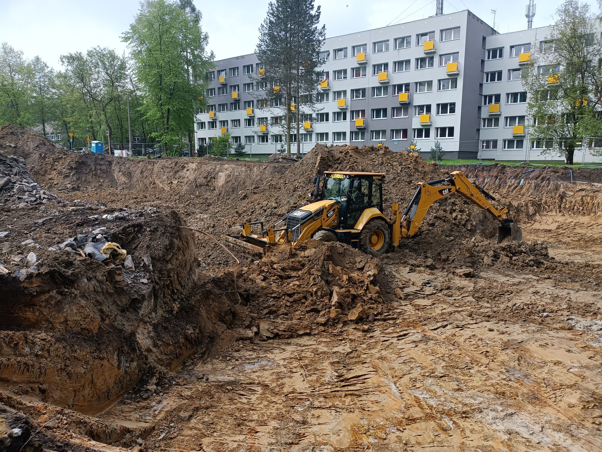 Koparko ładowarka, Koparka kołowa, Minikoparka, odsniezanie