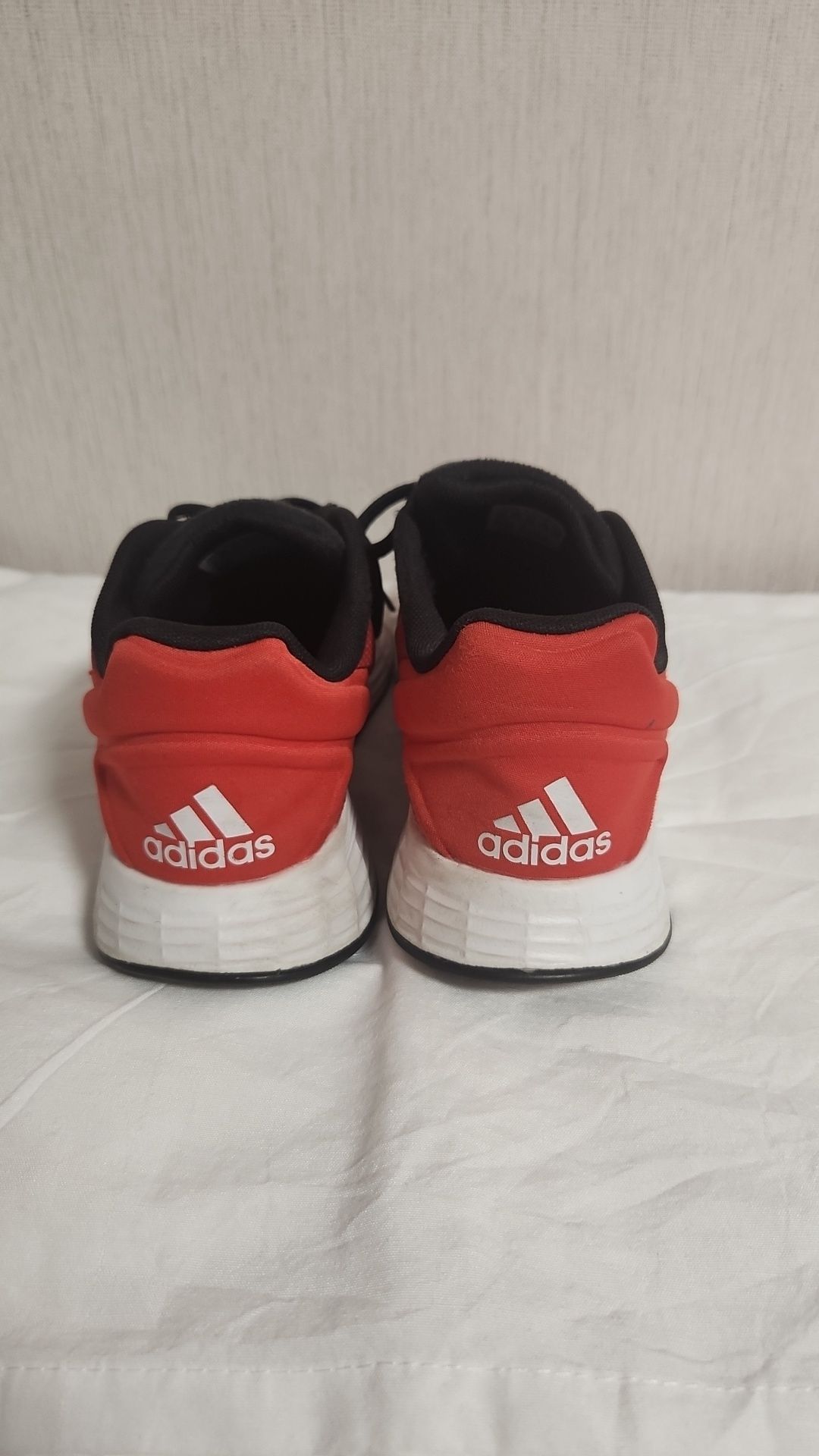 Красовки Adidas оригинал 38,5р