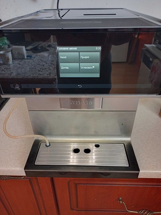 Кофе машина Miele CM 7300