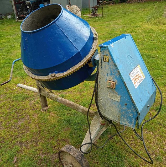 Betoniarka AGRO-WIKT