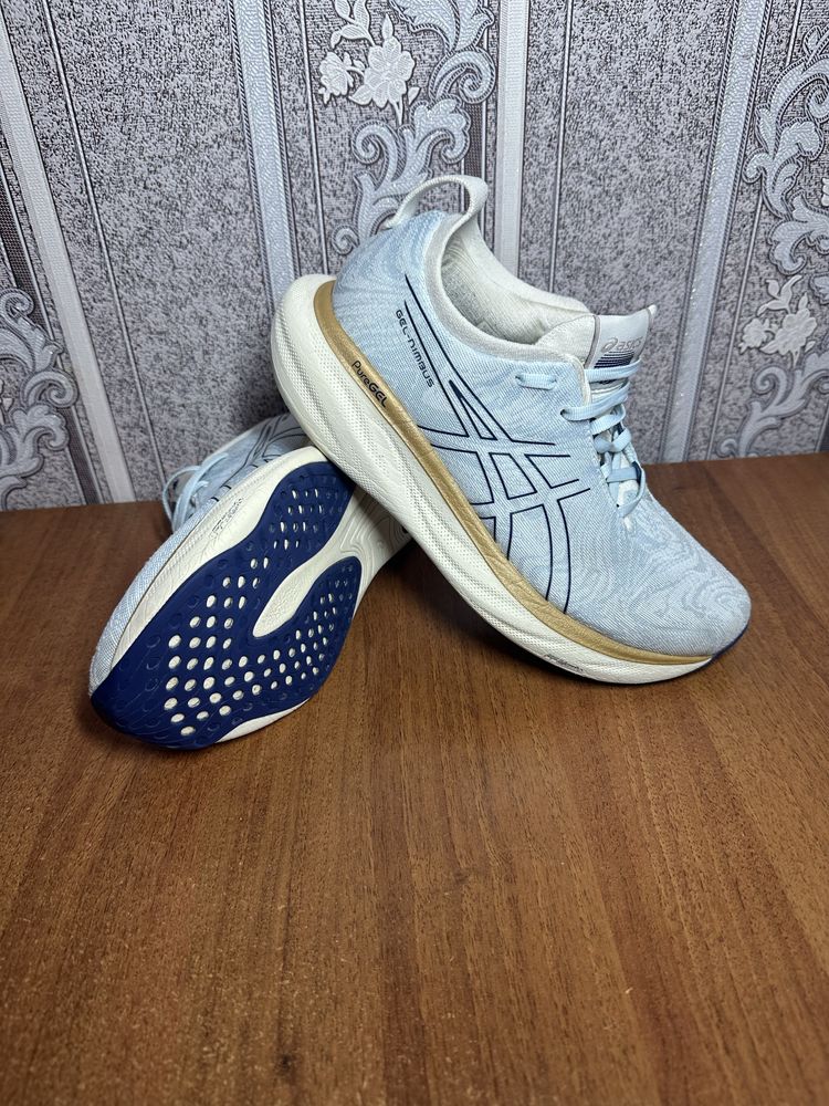 Оригінал! Кросівки asics gel-nimbus 25, розмір 40,5 (25,5 см)