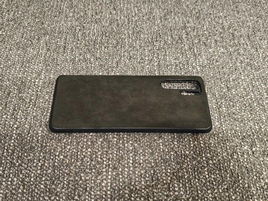 Huawei P30 PRO futerał alcantara NOWY NIEUŻYWANY