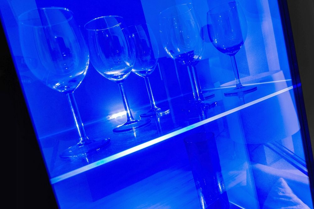 Witryna Szklana Regał Salon Biały z Półkami Bez LED 192x60