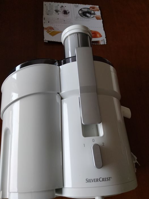 Máquina de fazer sumo como nova