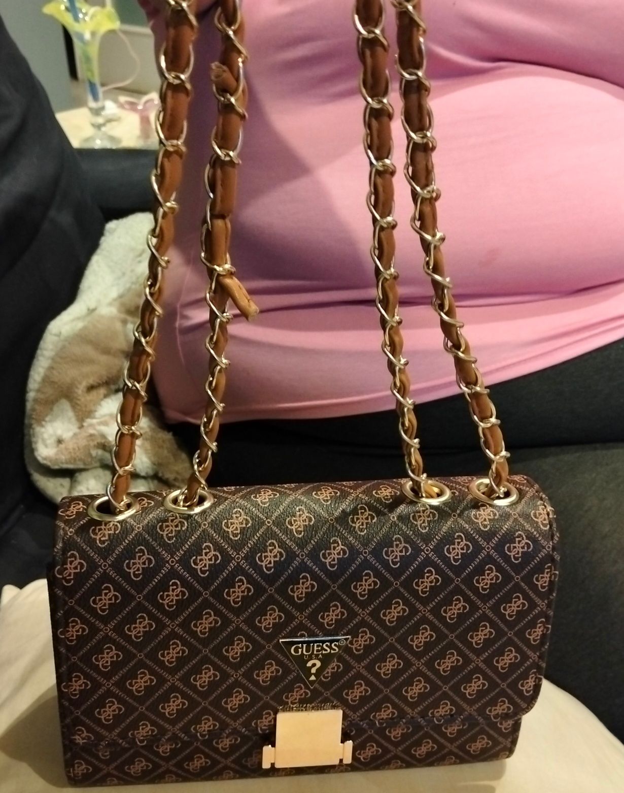 Mala tiracolo guess