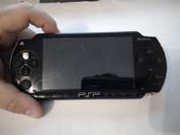 PSP 1004 uszkodzona na części