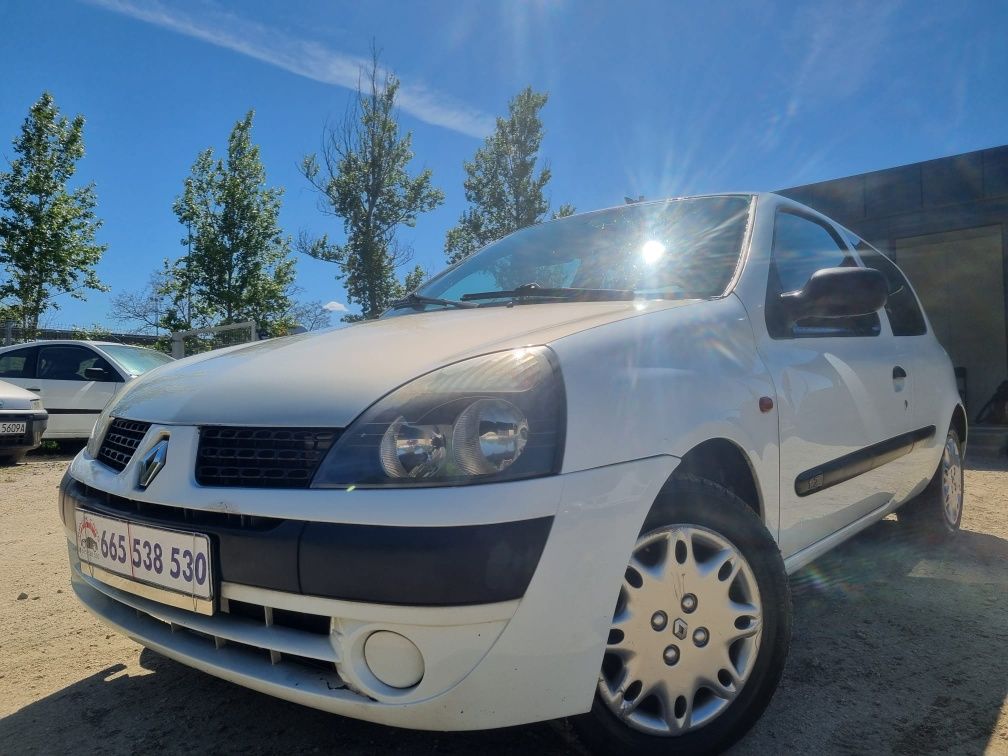 Renault Clio 1.2 benzyna 2002r // Okazja // Opłaty // Zamiana