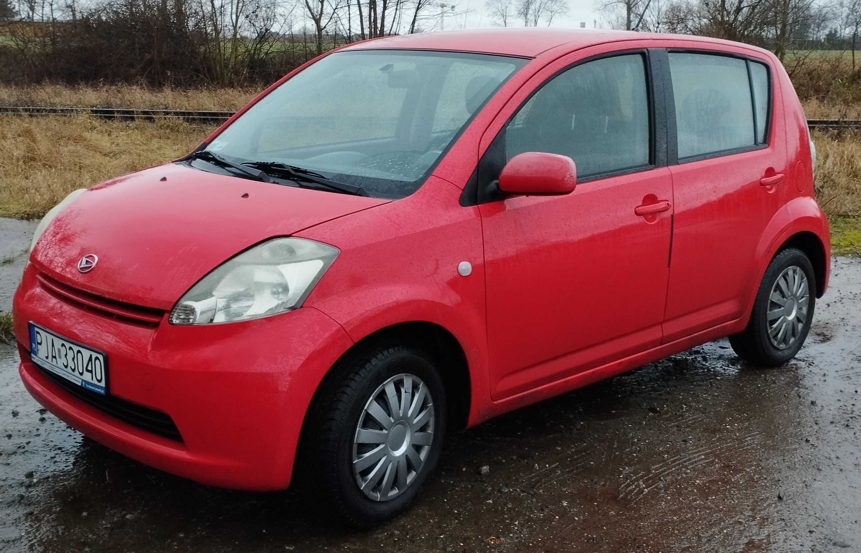 Daihatsu Sirion 1.0 2006r