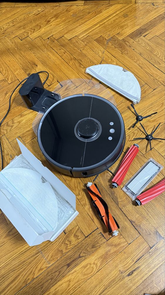 Робот пылесос Roborock S552-00 с комплектующими Robotic Vacuam Cleaner