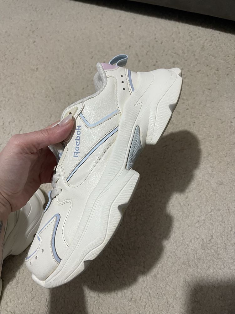 Reebok шкіряні