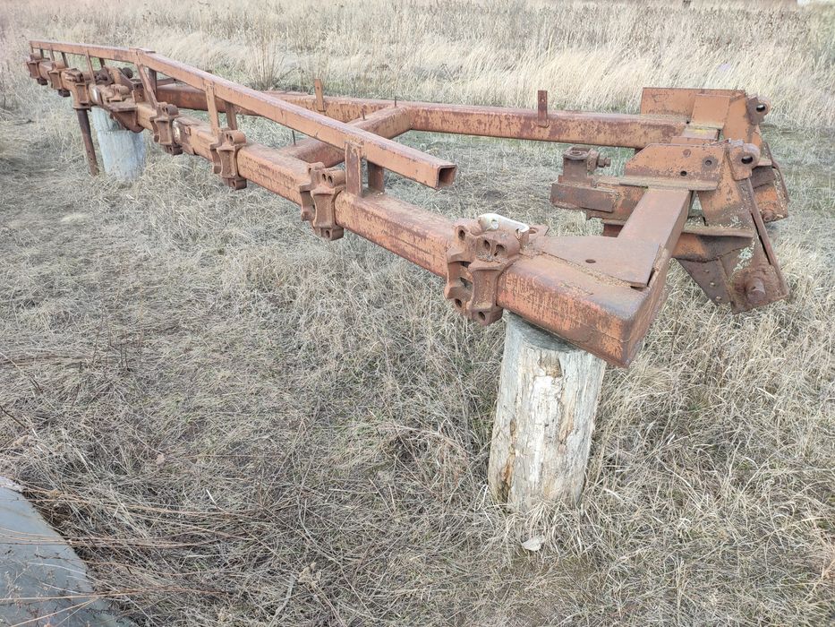 Трактор Беларус 1523 2020 року Трактор МТЗ 1523 2020 року Плуг ПТК 8